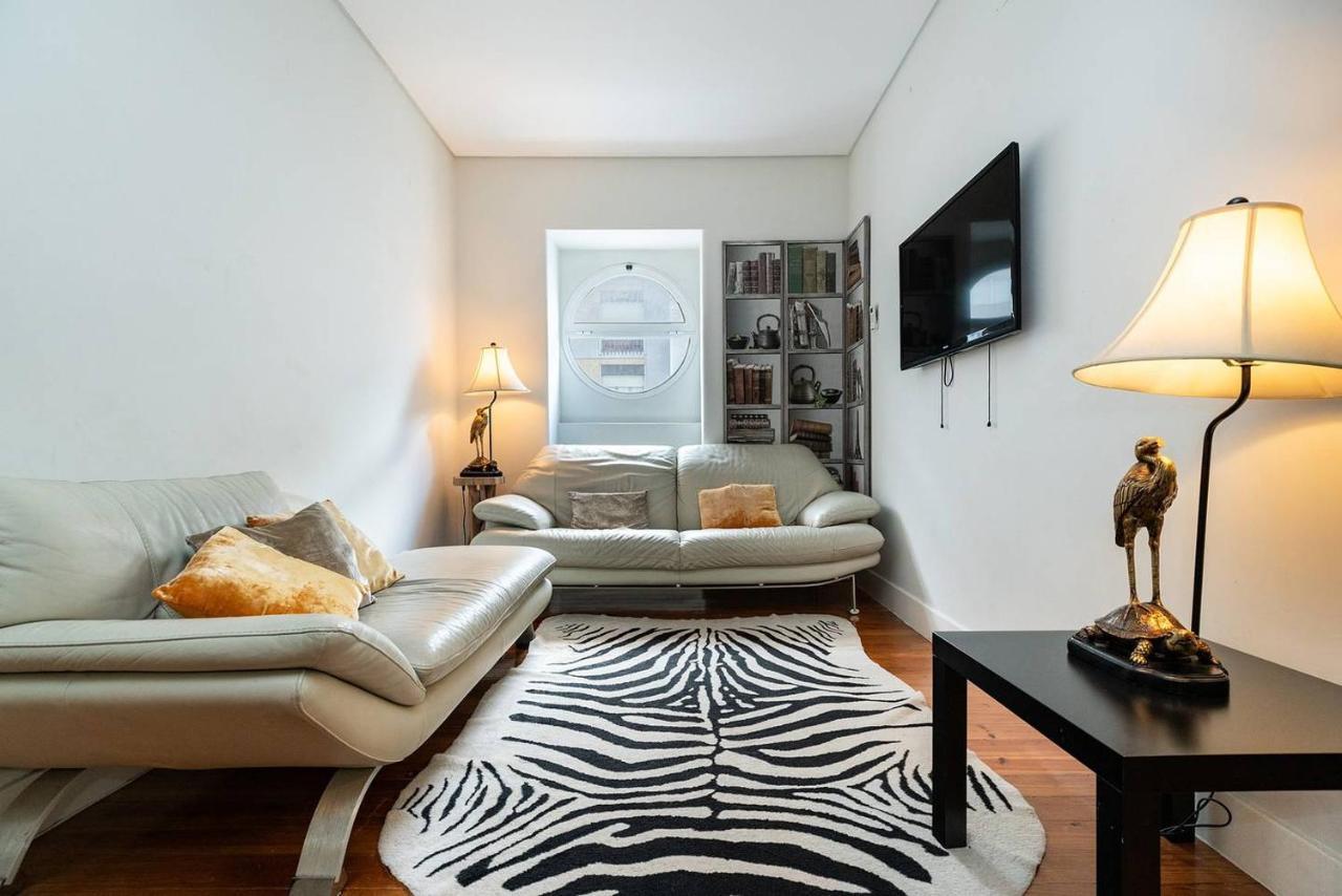 Renovated Apartments In Central Lisbon Exterior photo